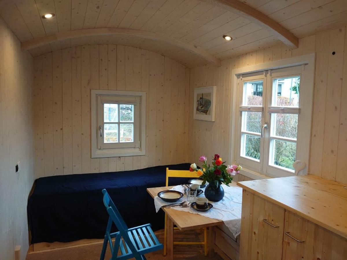 Gemuetliche Gaestezimmer In Einem Neu Sanierten Fachwerkhaus 萨森海姆 外观 照片