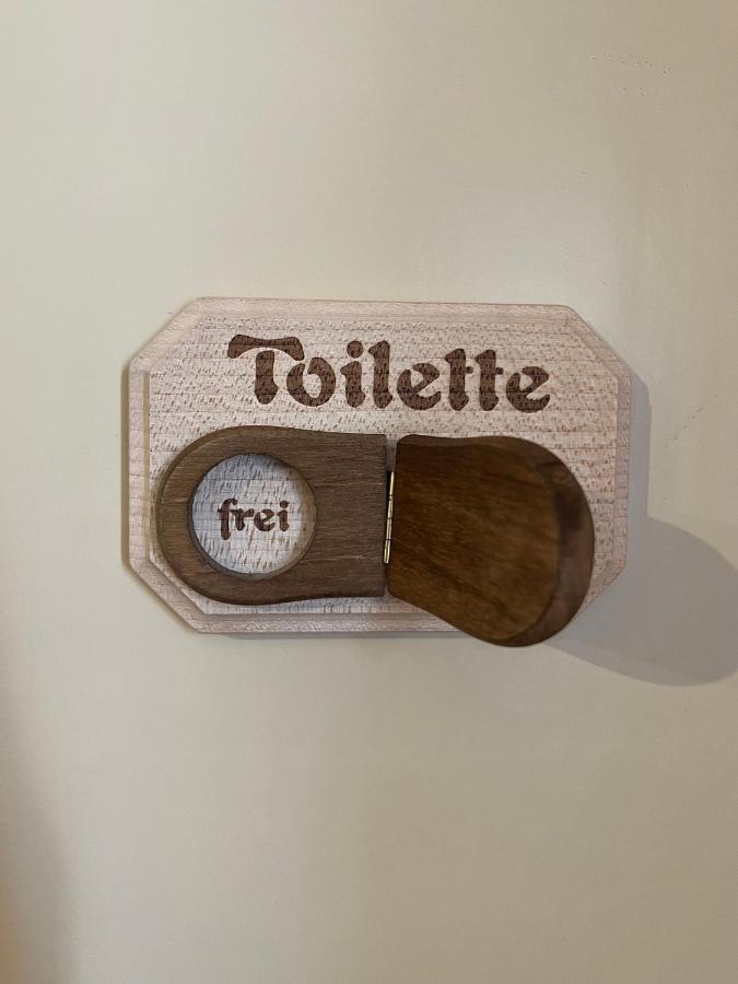 Gemuetliche Gaestezimmer In Einem Neu Sanierten Fachwerkhaus 萨森海姆 外观 照片
